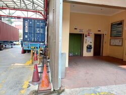 Tong Lee Building Block A (D13), Factory #610228951